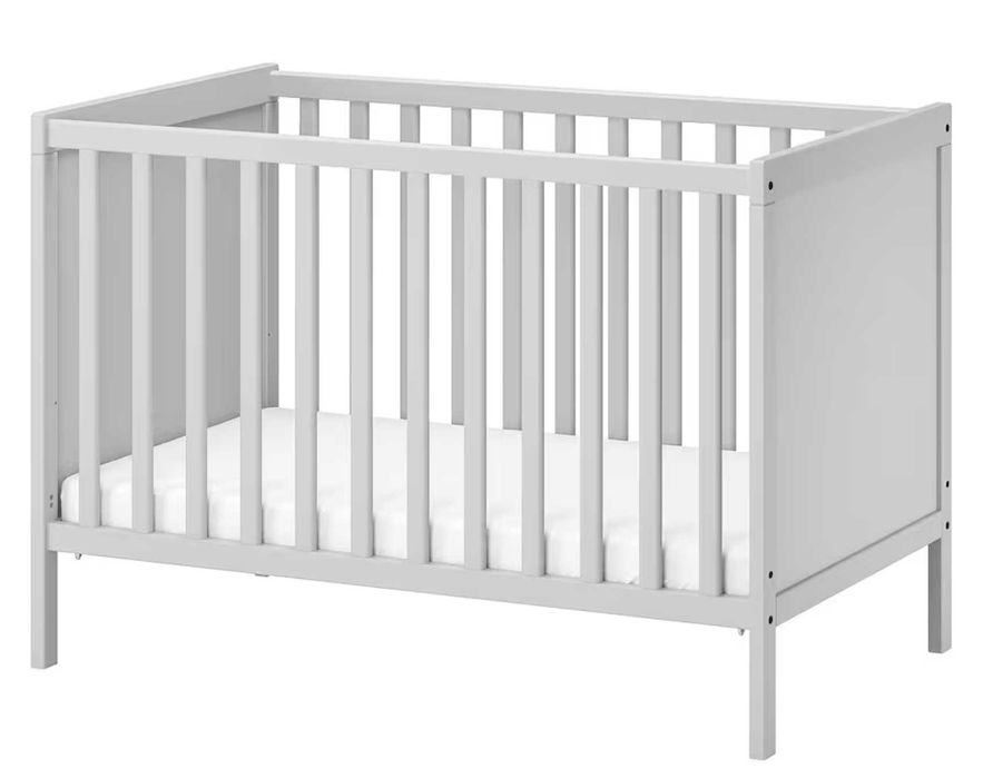 Para levar! SUNDVIK CASTANHO 60x120cm e colchão hipoalergénico.