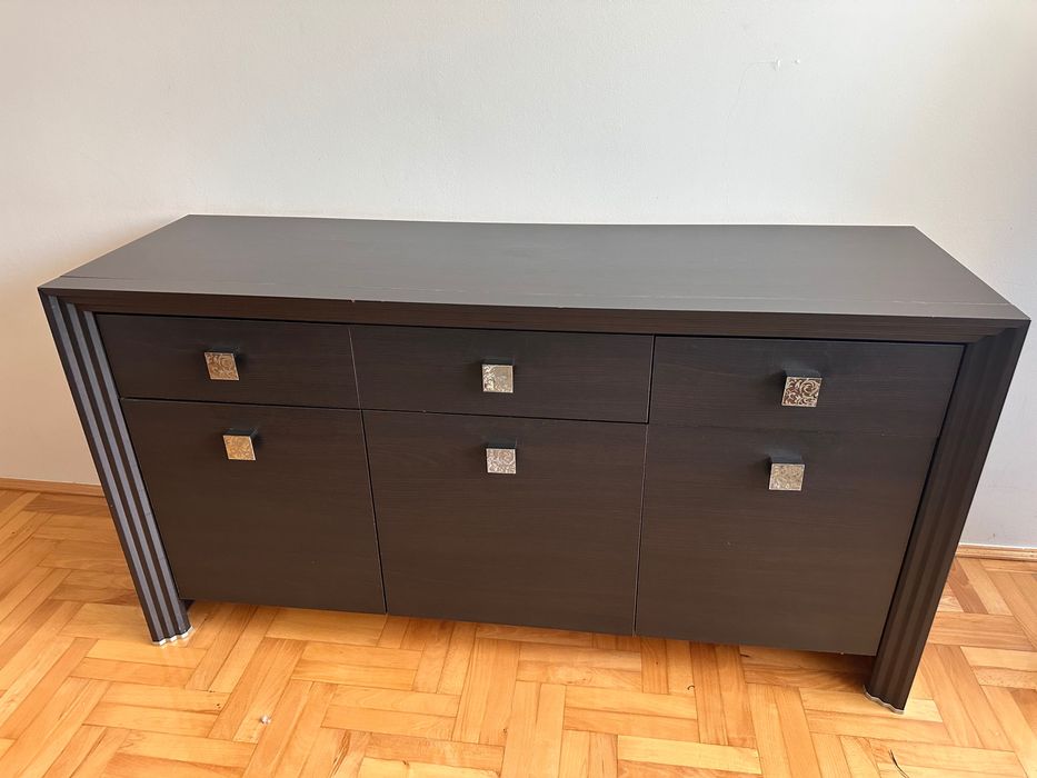 Szafa, komoda i biblioteczka