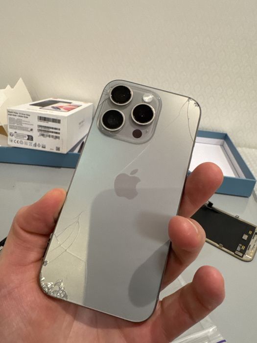 iphone 15 Pro по запчастинам
