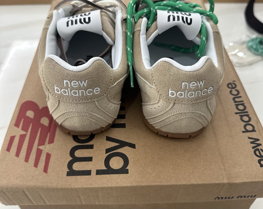 Sapatilha New Balance Miu Miu 530 SL 38