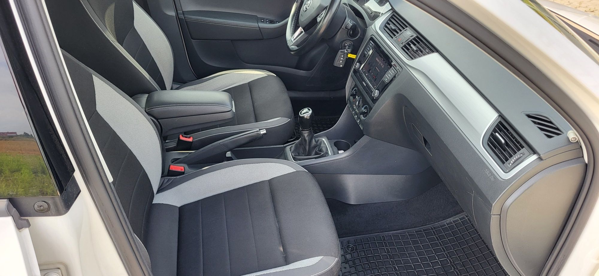Skoda Rapid 1.0 Tsi Pl salon Klima