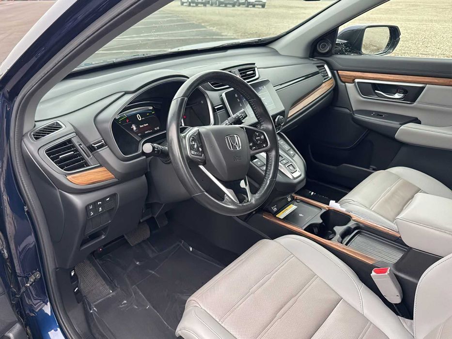 Honda CR-V Hybrid Touring      2022