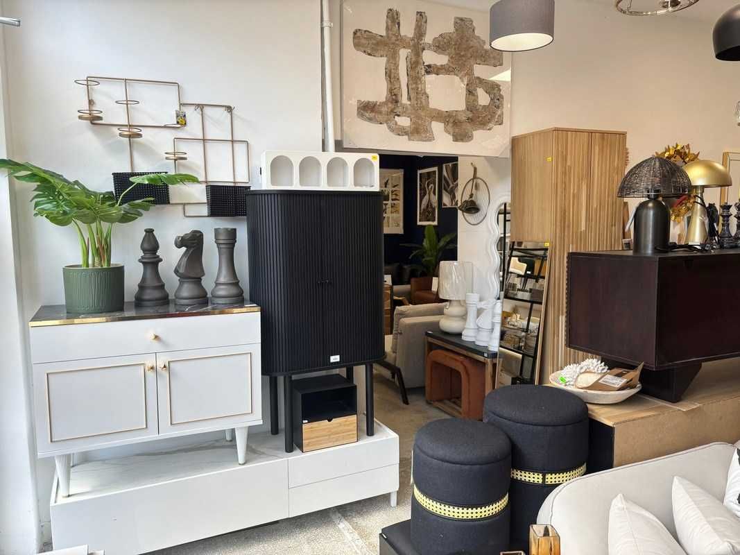 Lampa podłogowa w kształcie łuku Niels złota z białym kloszem 218cm
