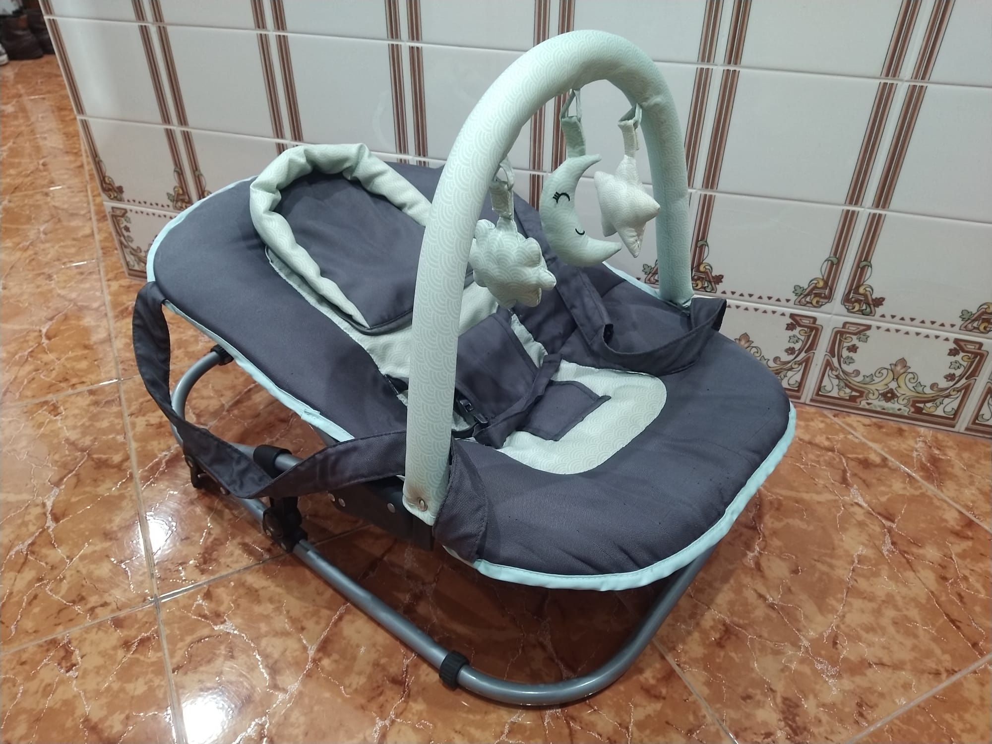 Espreguiçadeira para bebé casa quarto apartamento vivenda carro.