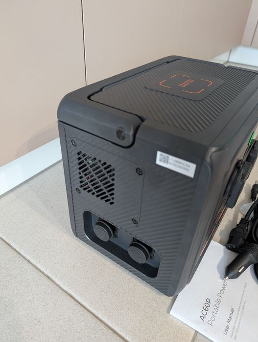 Зарядна станція Bluetti AC60P безперебойне живлення