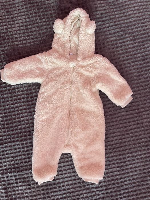 Теплі комбінезони в ідеальному стані