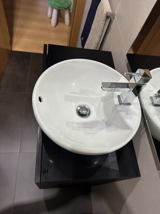 Móvel de casa de banho