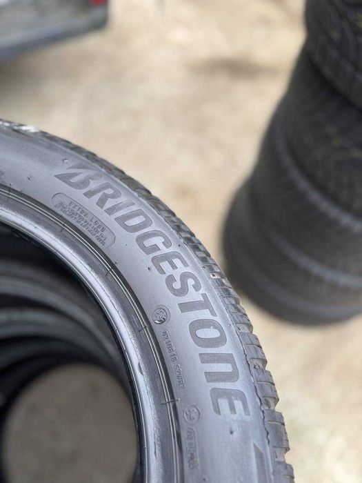 Зимові Шини Резина 215 55 R17 Bridgestone 2023 Year!