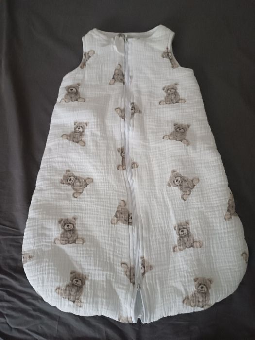 Dwa śpiworki do spania dla niemowlaka