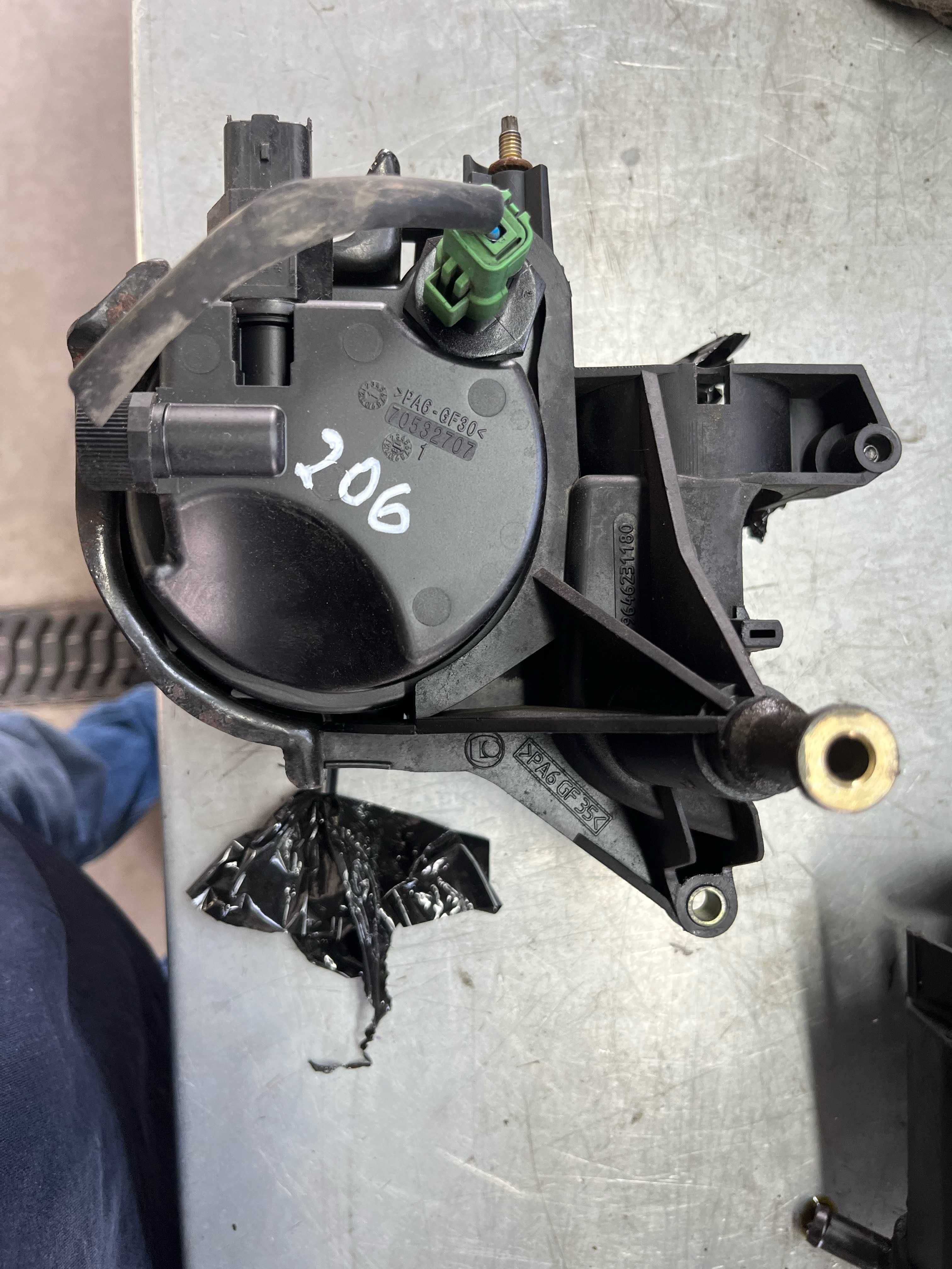 PEUGEOT 2O6 3O6 3O7 4O6 8O6 2,0HDI 1.4  pompa wspomagania