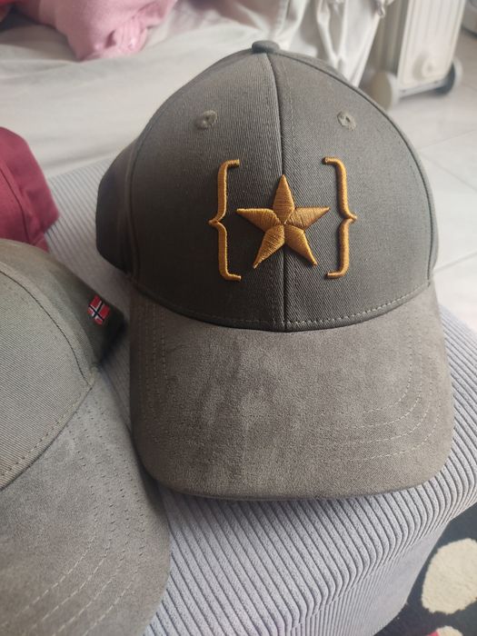 T-shirts e bonés cerveja artesanal