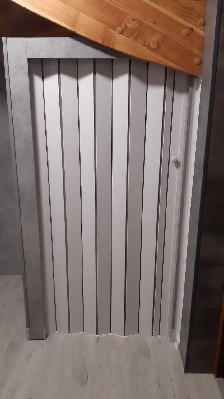 Drzwi harmonijkowe drewniane