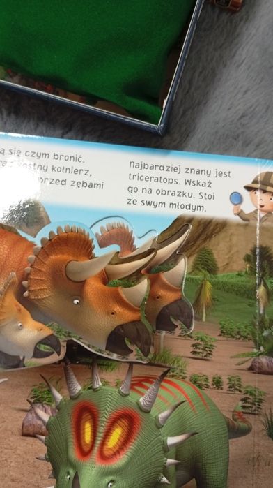 Zestaw dla fanów dinozaurów Draftozaur puzzle książka lampka