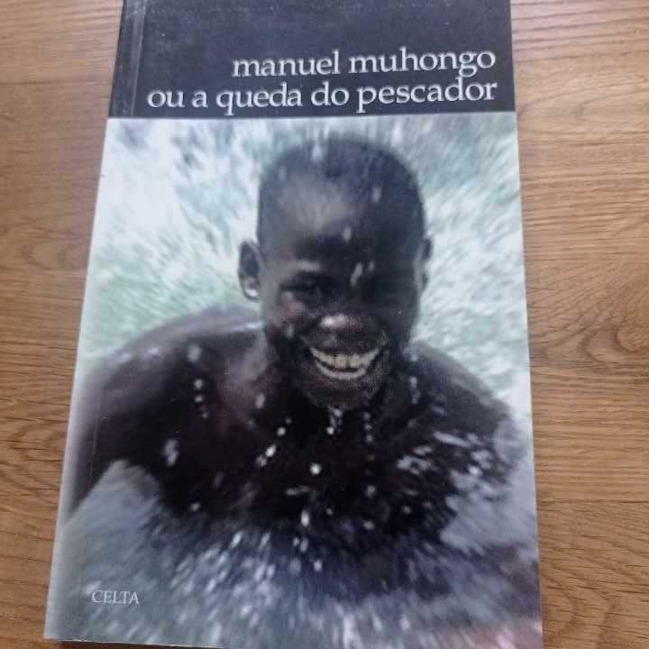 vendo livro Manuel muhongo ou a queda do pescador