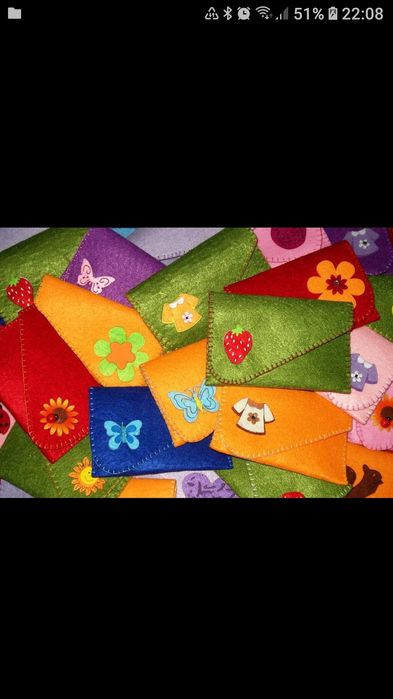 Carteiras e capas em feltro