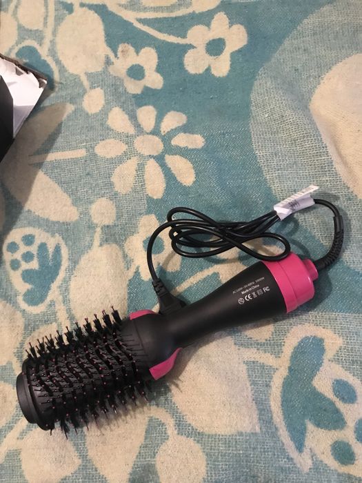 Продається фен- браш.