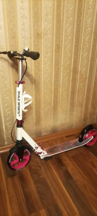 Самокат дівчячий