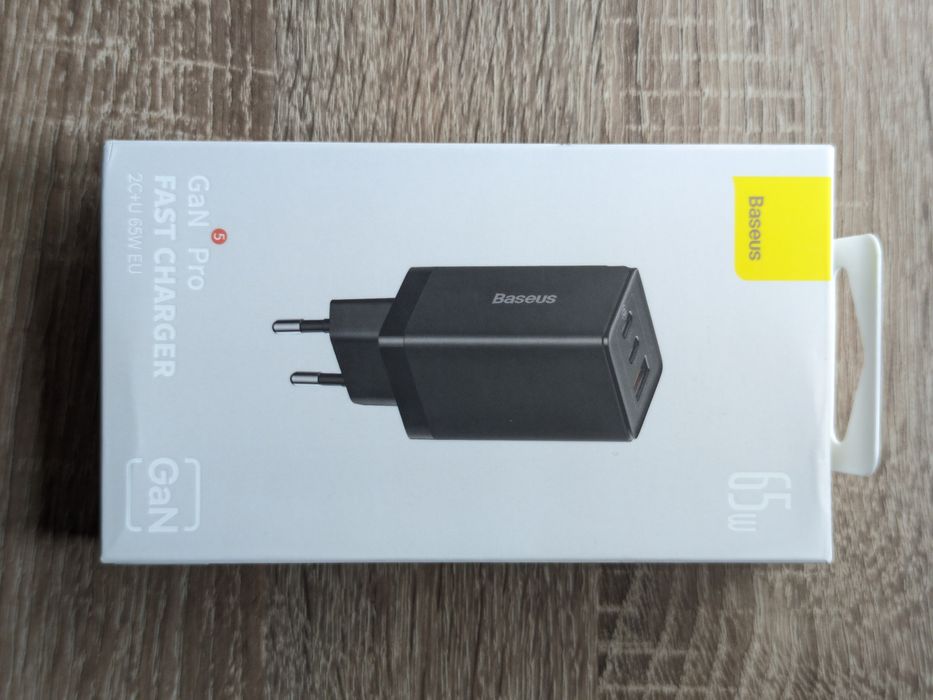 Зарядний пристрій Baseus Gan 5 Pro 65w