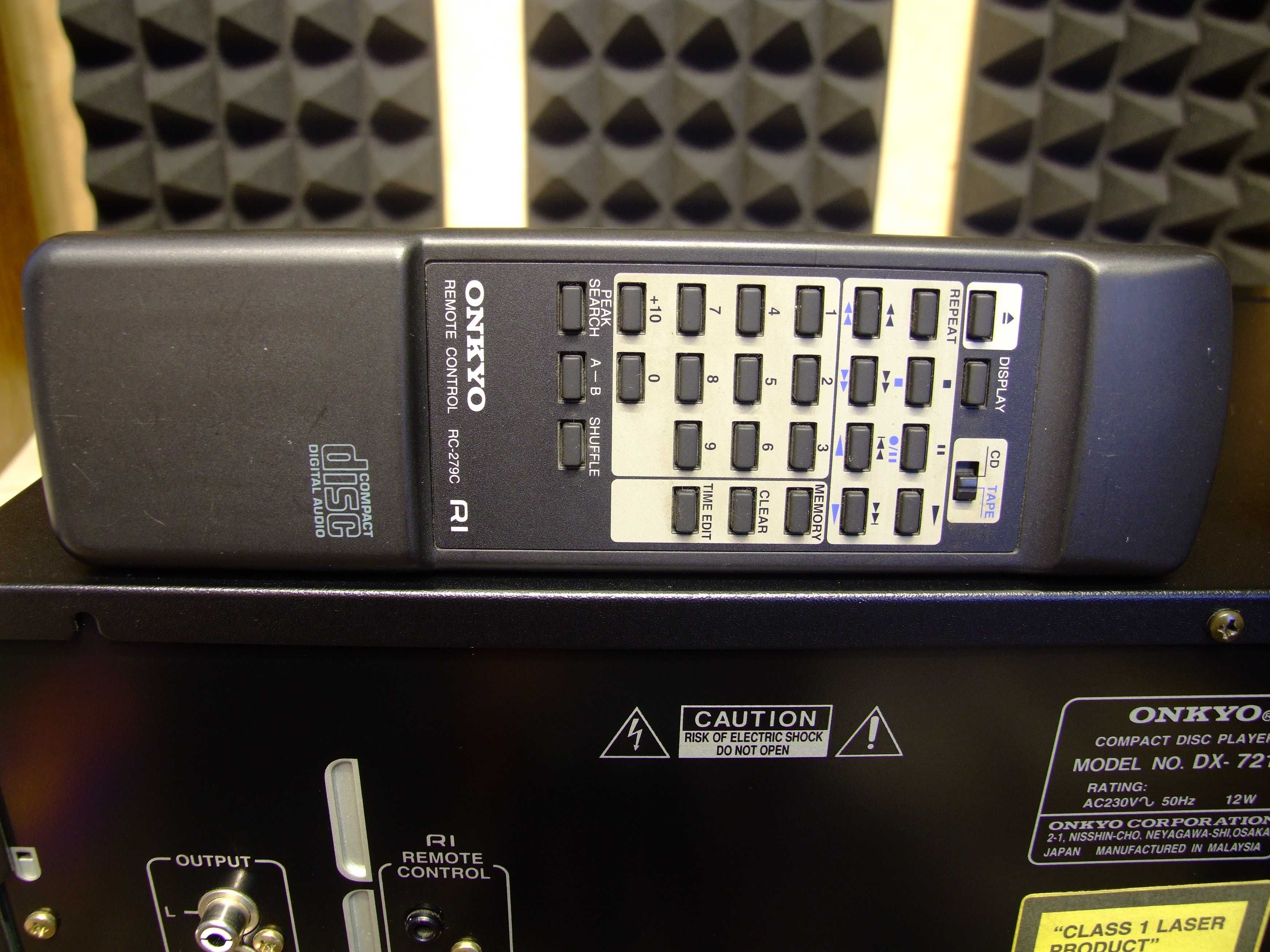 CD програвач Onkyo DX-7210. Пульт. Стан. Без передплати