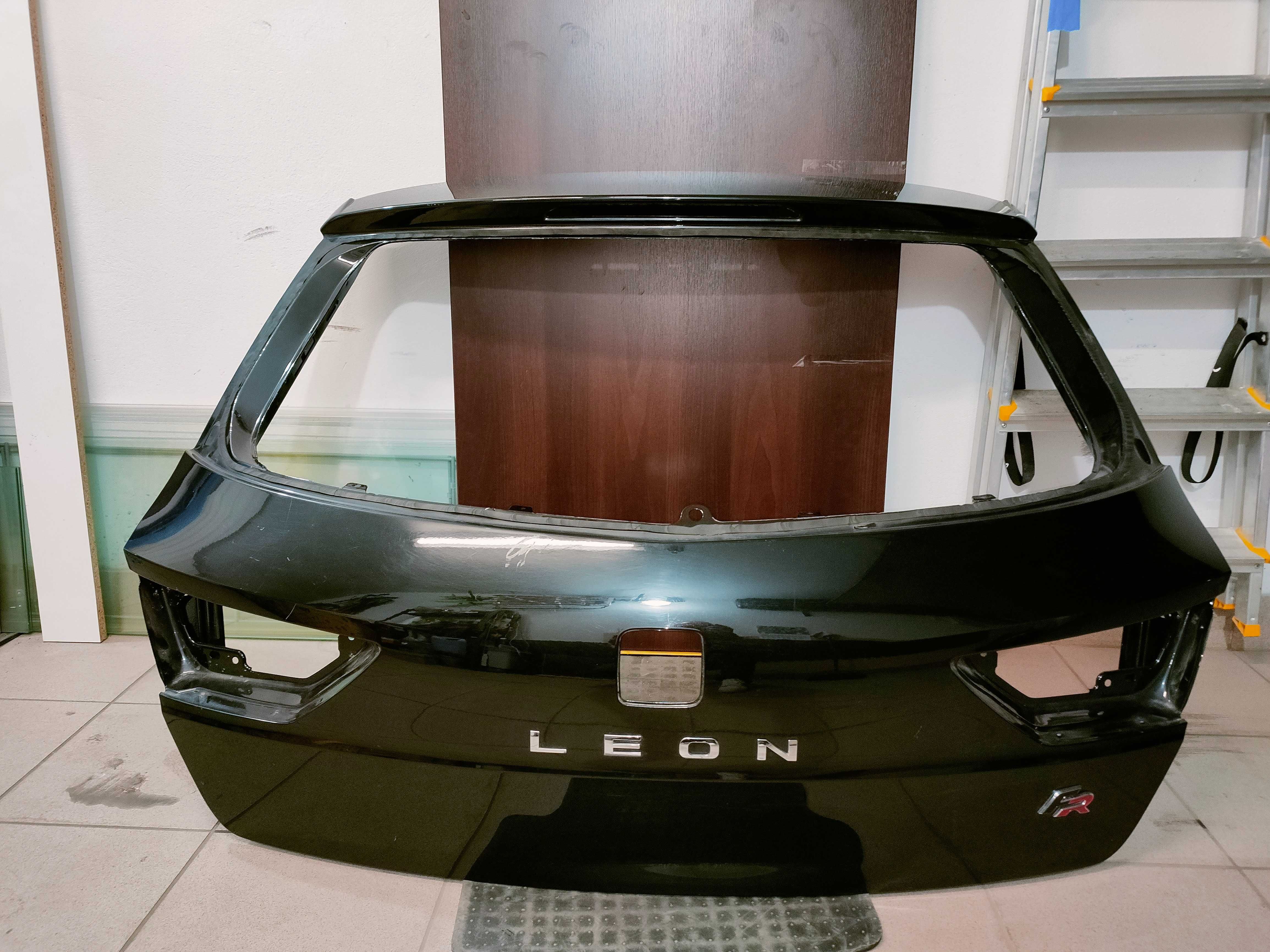 SEAT LEON III kombi tylna klapa 5F bagażnika 2017