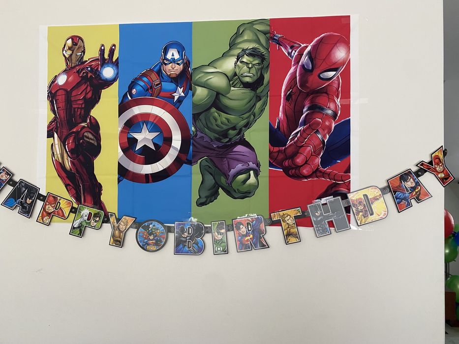 Tela em tecido dos super heróis aniversário