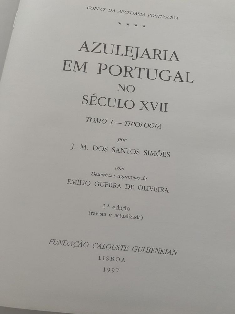 A azuleijaria em Portugal no século XVII - portes grátis