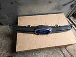 grill Ford Fiesta Mk7