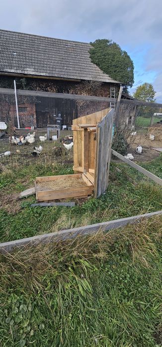 Kurnik / domek lęgowy