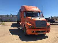 Продам  Freightliner Conventional 2002 с причепом або без
