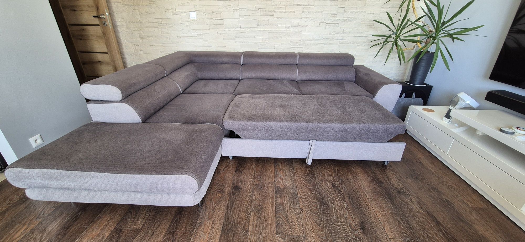 Naroznik z funkcja spania duży jak nowy model Piano