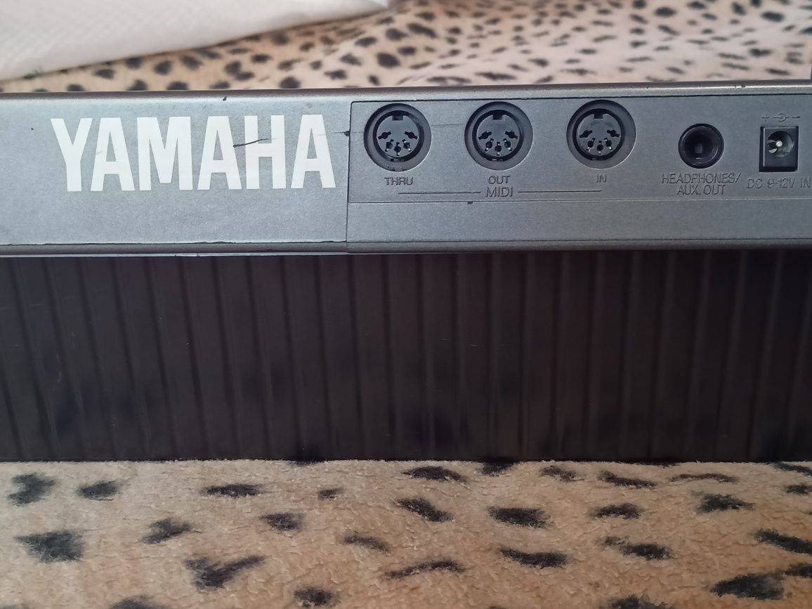 Zestaw 2  Syntezatorów Yamaha PSS- Stan BDB !