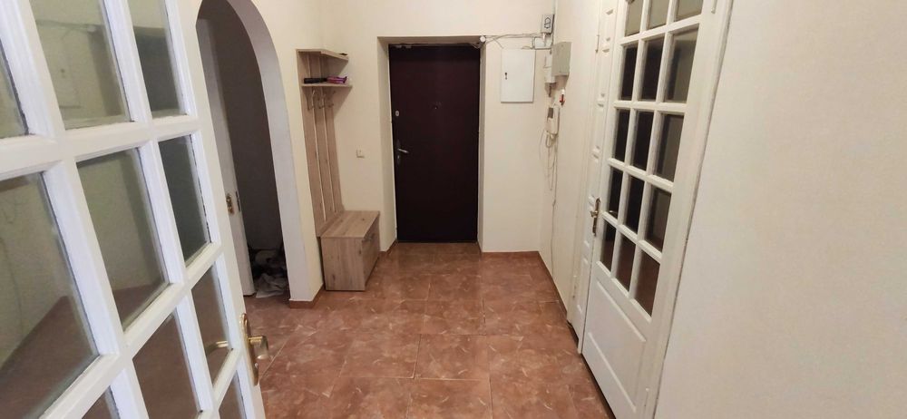 Здам 3-к. квартиру.Поділ. Волоська, 24. Метро Контрактова площа-5хв.