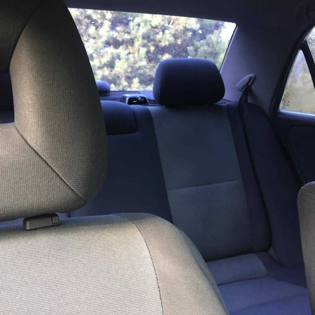 Mitsubishi Carisma 2002