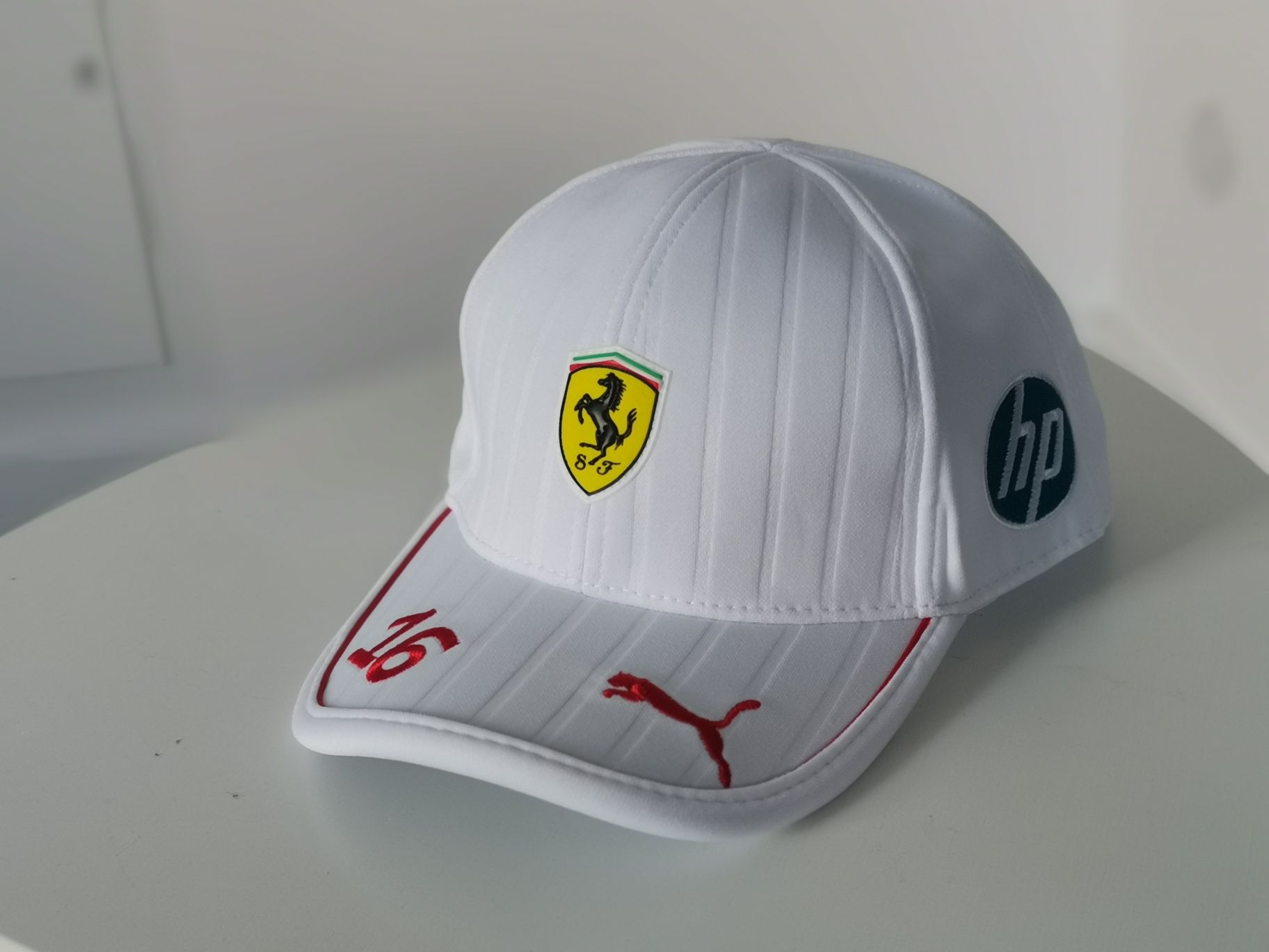 Czapka Scuderia Ferrari F1 Charles Leclerc