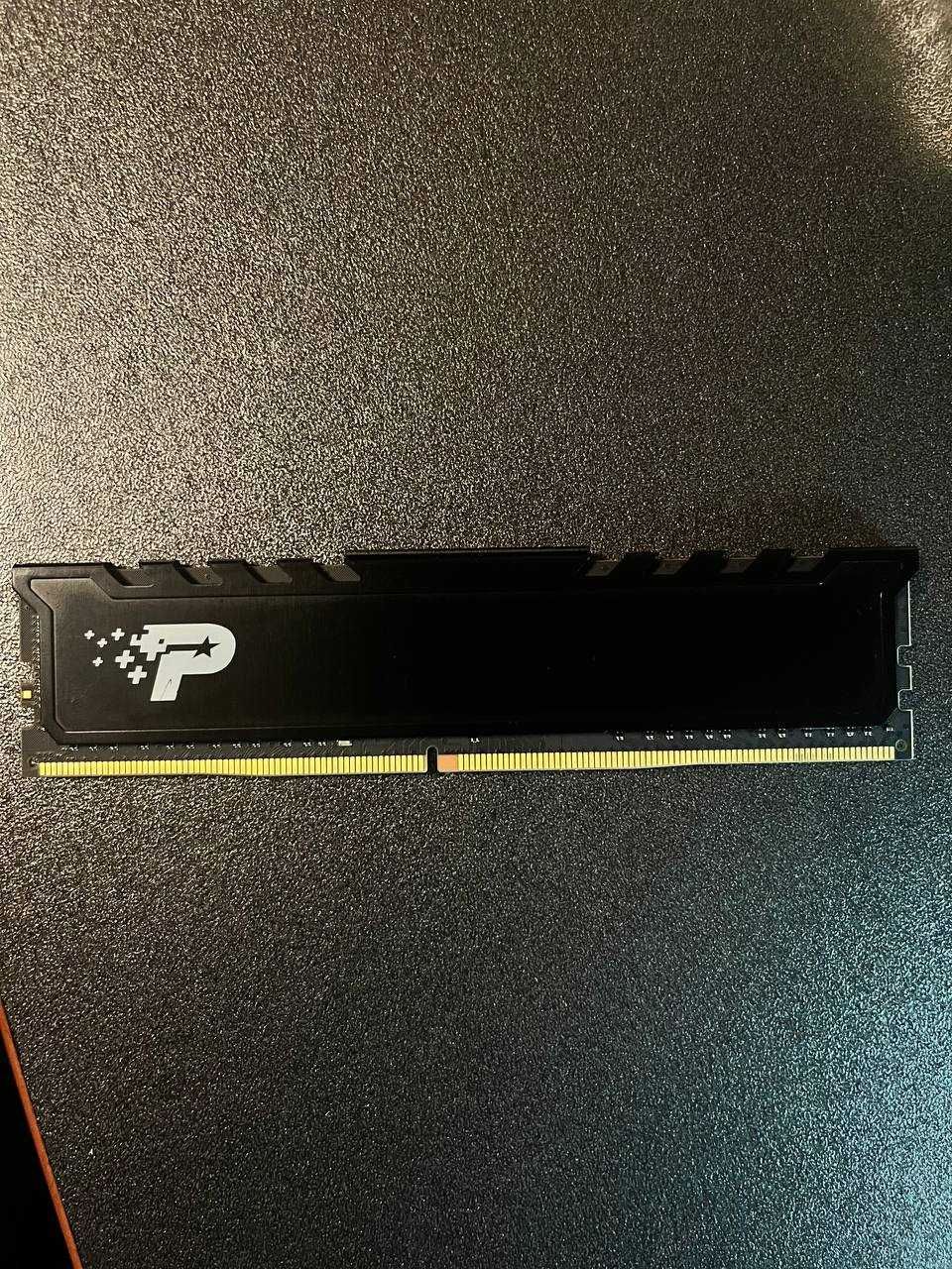 Продам ОЗУ DDR4 8ГБ 3200Мгц