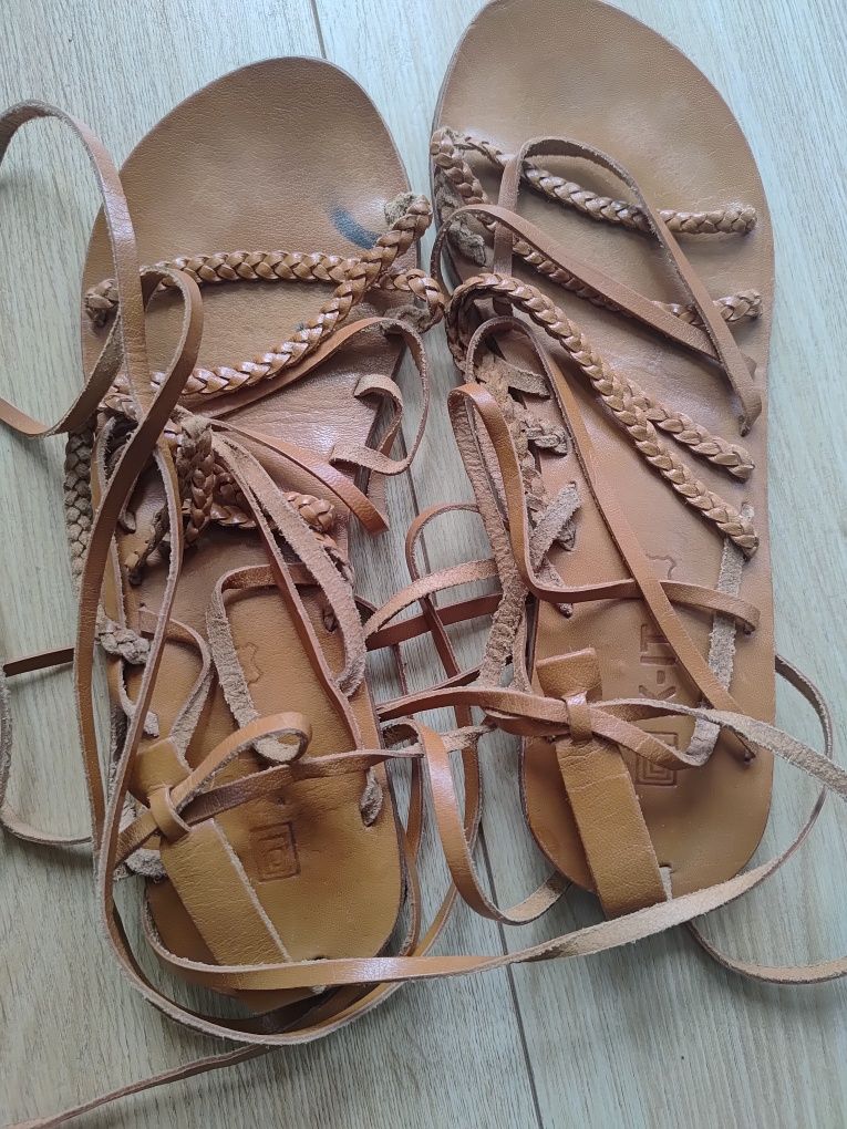 Buty sandały sznurkowe 40 skóra  rzymianki