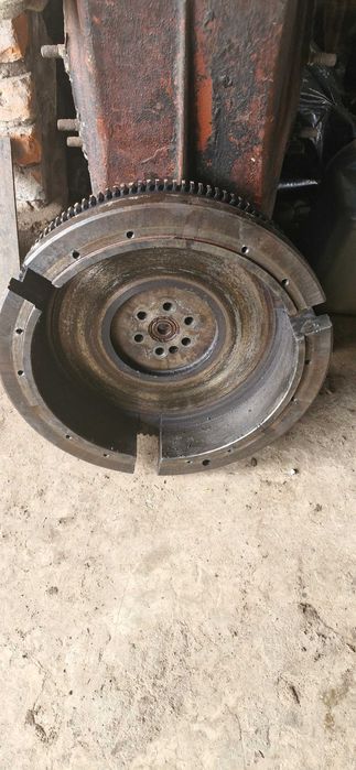 Koło zamachowe do C 330