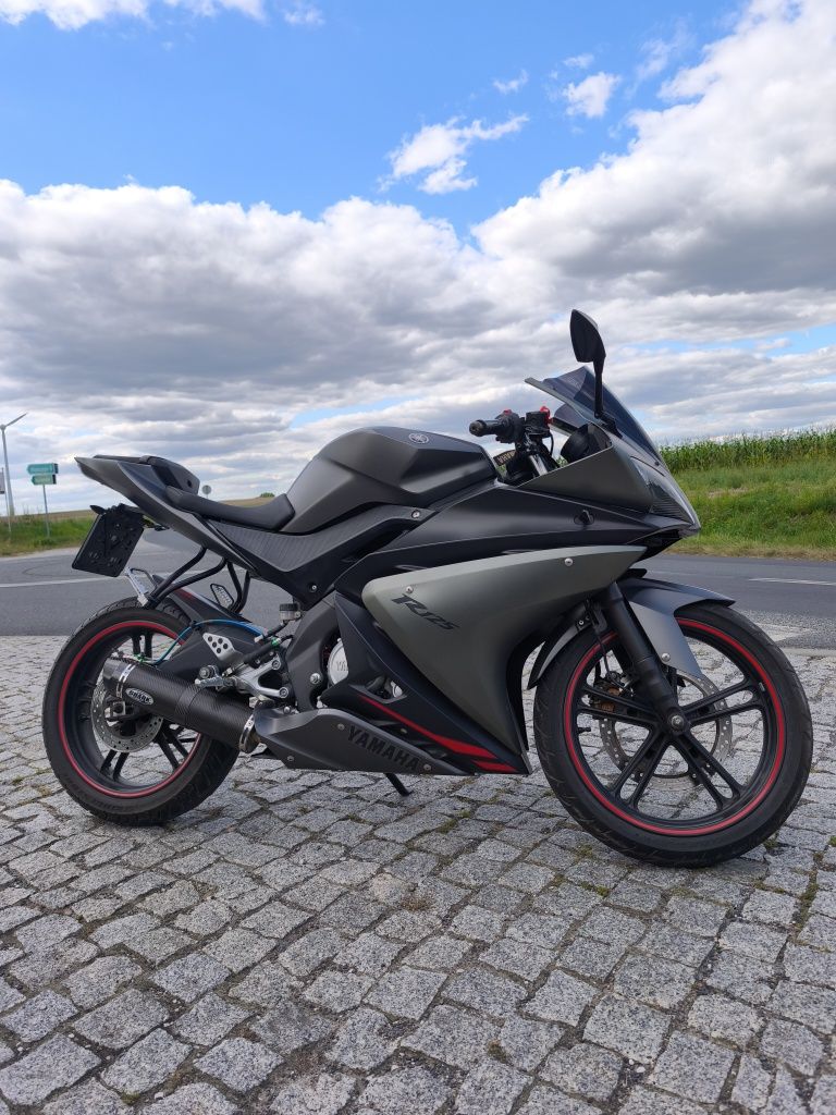 Sprzedam Yamaha YZF-R125