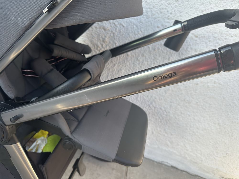 Коляска Carrello Omega 2в1