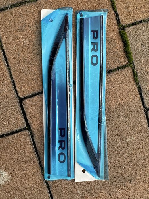 Логотип на крыло для volkswagen ID.4 pro