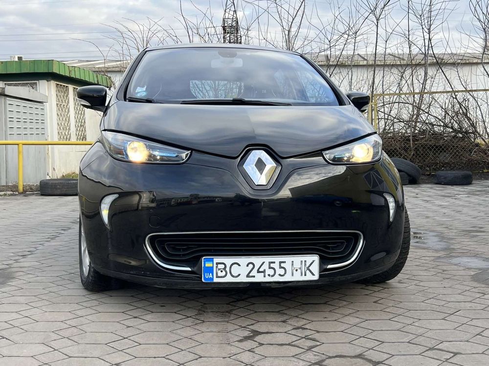 Renault Zoe не мальована!!!