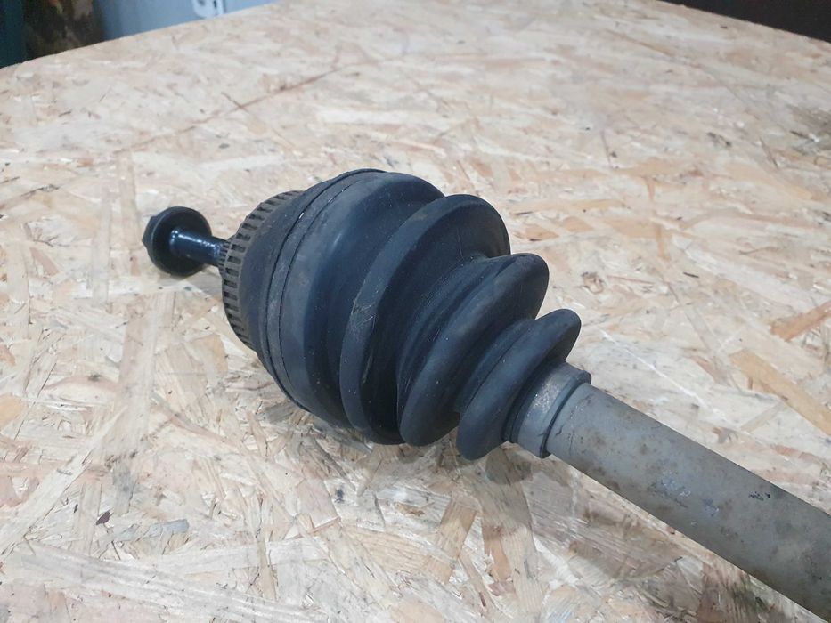 Pòłoś przegub lewa Vw Sharan 1 lift 06 r 2.0 tdi manualna sprawna