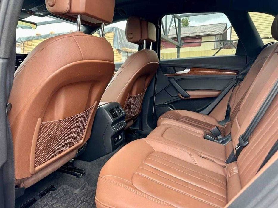 2021 Audi Q5 Premium Plus