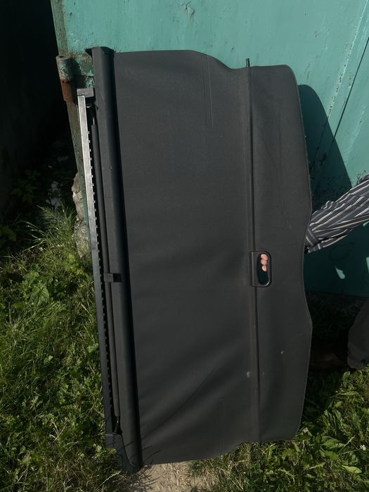 Продам Шторку Bmw e 61