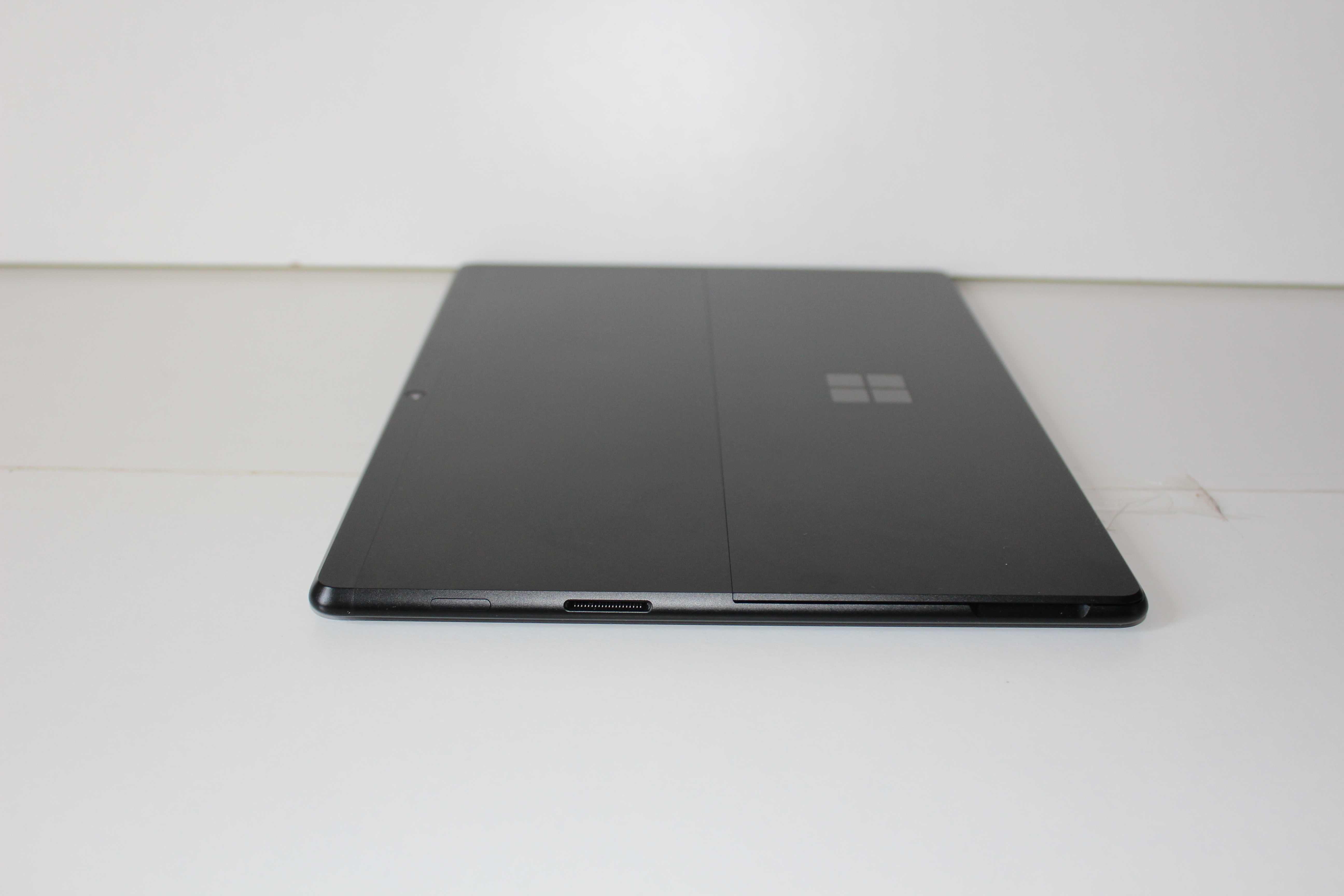 Microsoft Surface Pro X SQ1/ 13" 2880x1920 + LTE. 8/128/256/512GB/1Tb