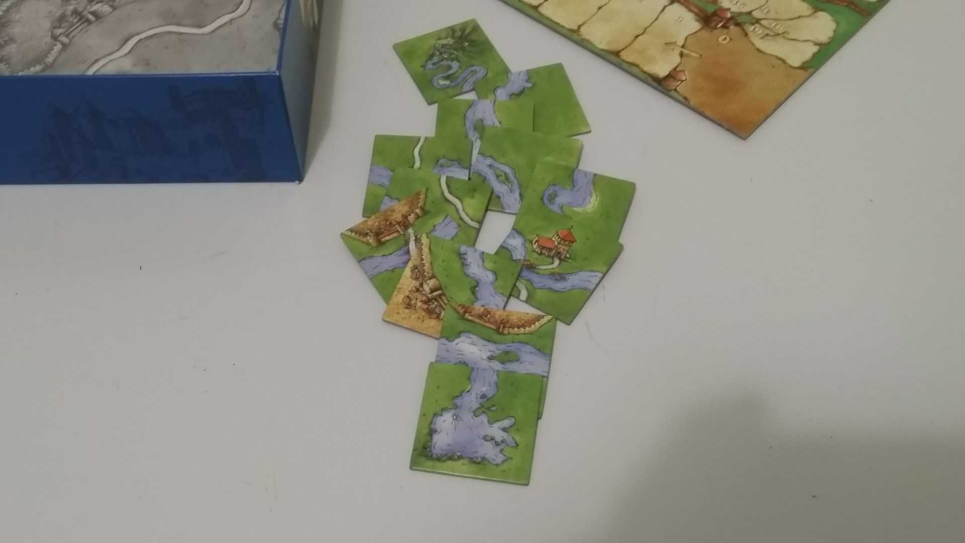 Carcassonne + The River - Jogo de Tabuleiro