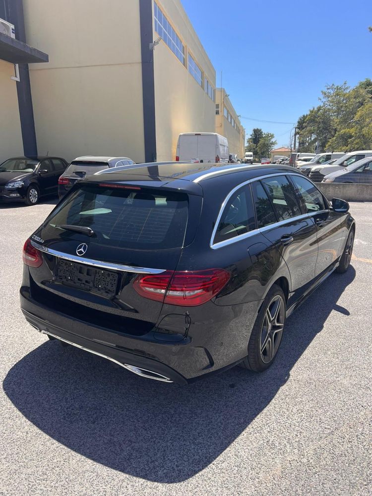 Mercedes classe c300e amg