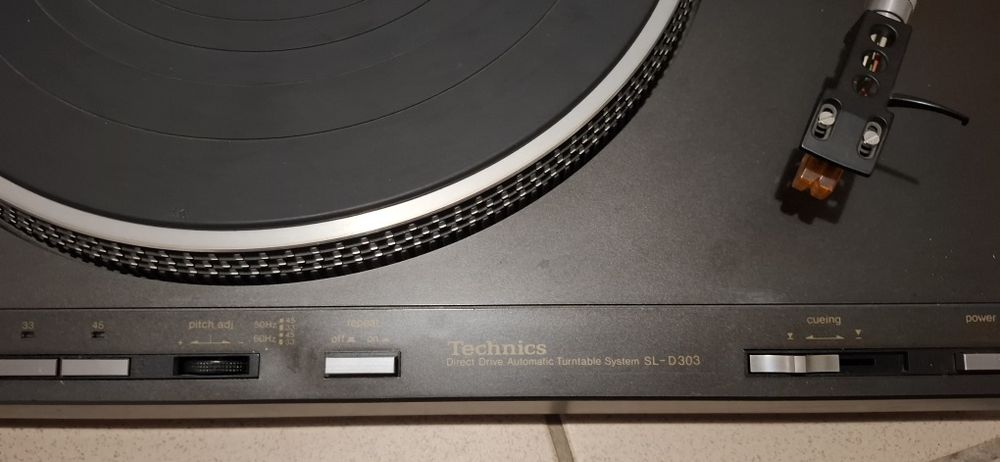 Gramofon Technics SL-D303 i SL-2000