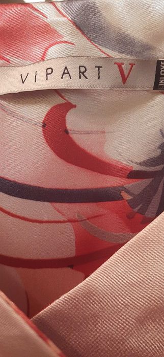 Продам плаття для стрункої дівчини. Розмір 40.