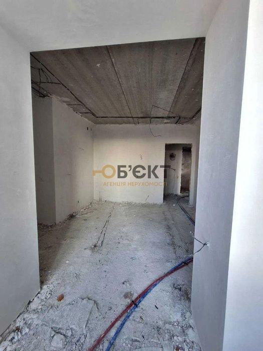 В продаже 1-к квартира в ЖК "Рогатинский", Центр, ул Клочковская, 49м²